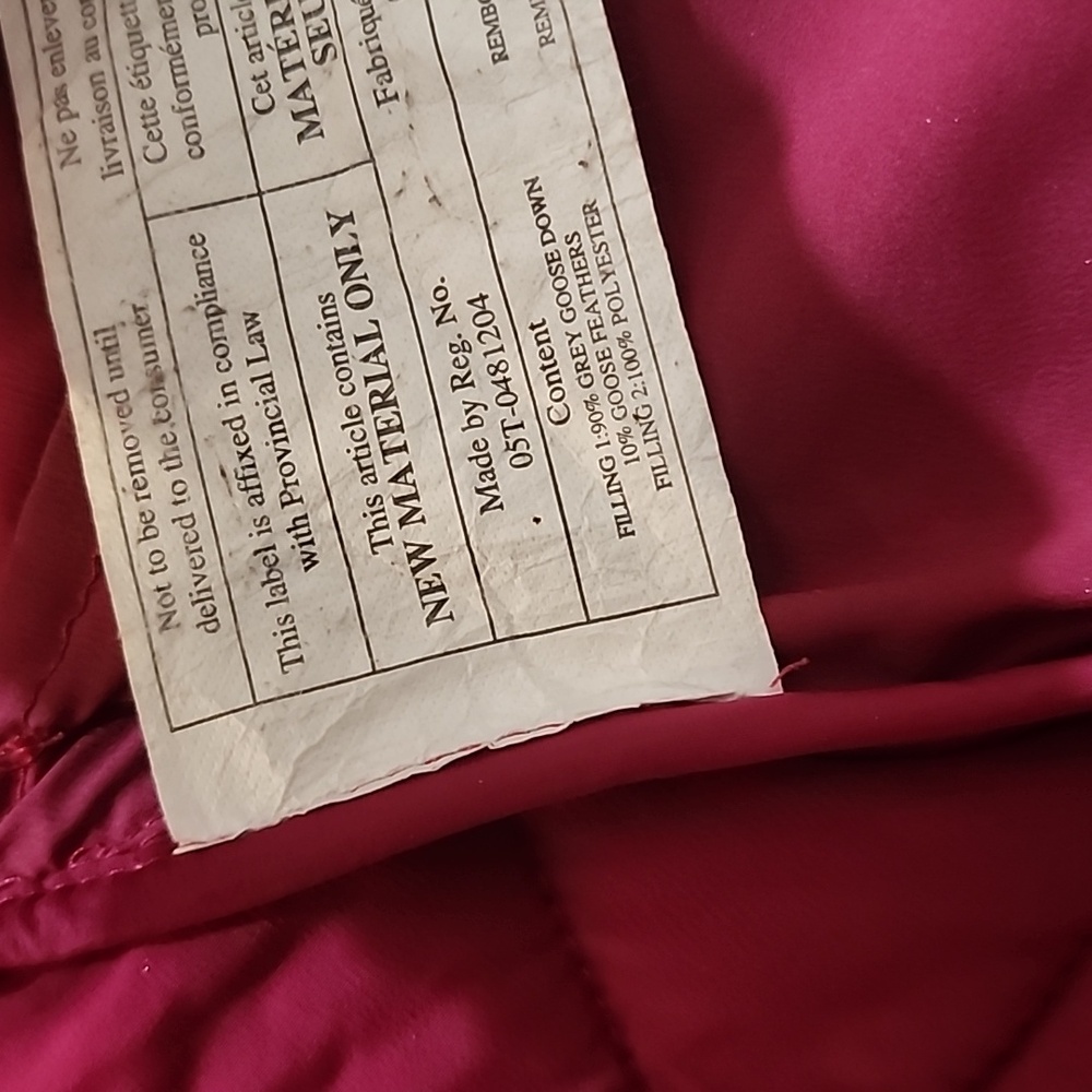 Lululemon Fluffed Up Down Puffer Jacket In Berry Rumble / Rumble Bordeux Drama - Picture 8 of 11